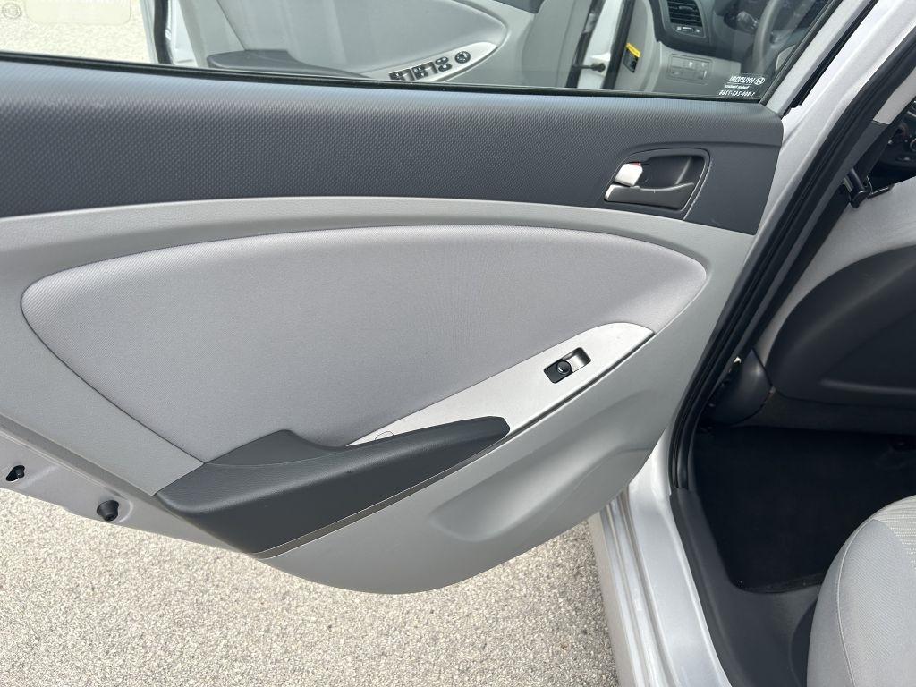 Hyundai Accent  2017