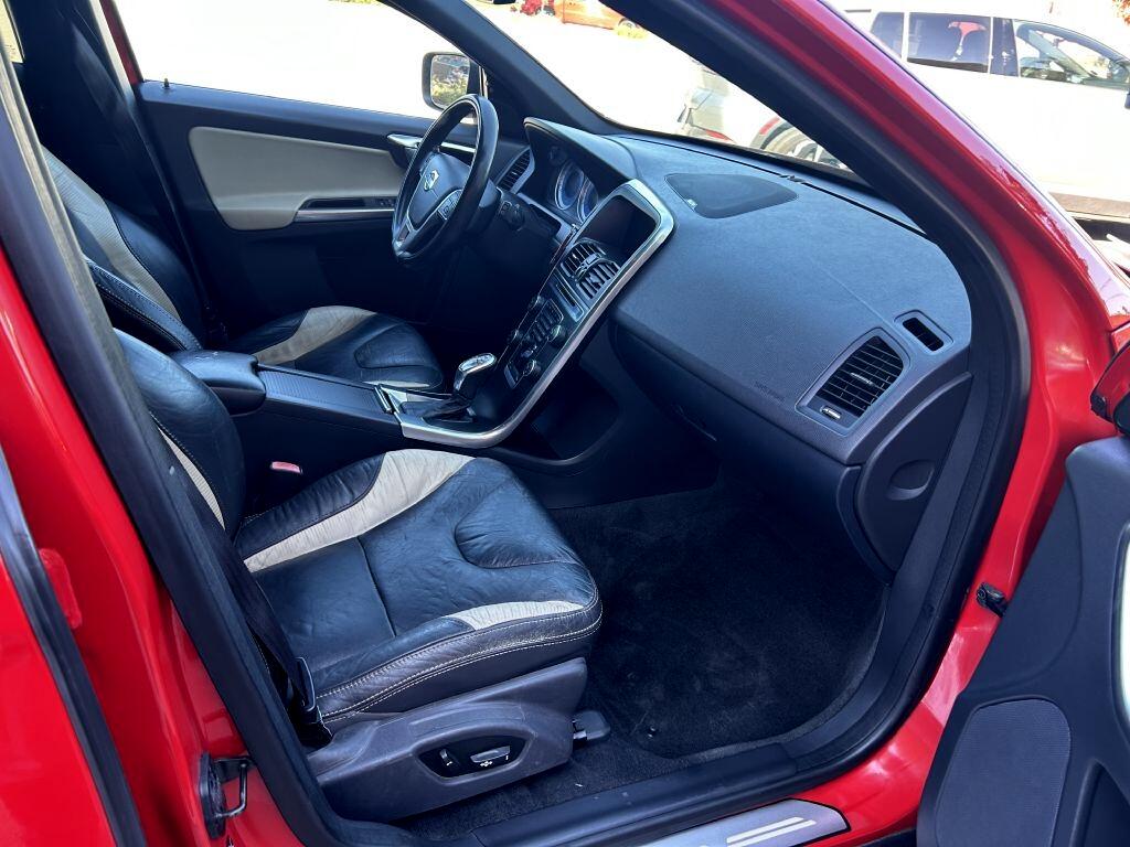 Volvo XC60  2013 Volvo XC60  2013