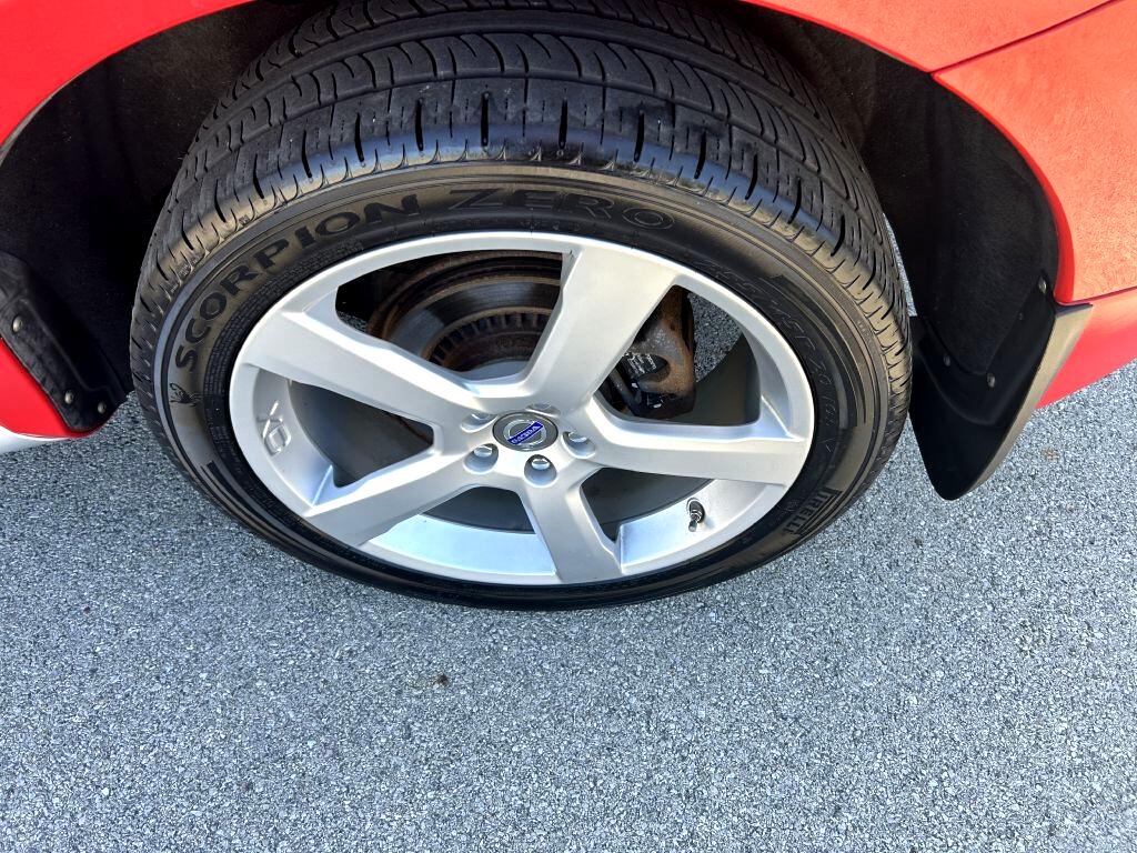 Volvo XC60  2013 Volvo XC60  2013