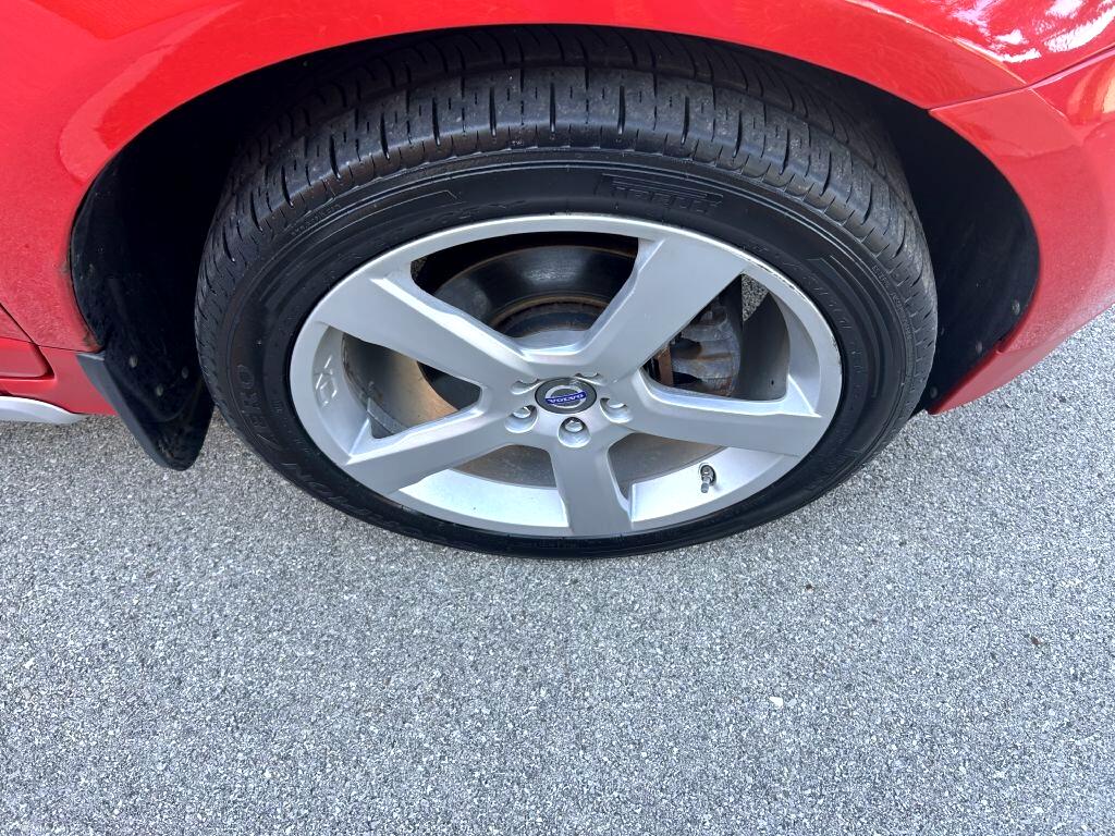 Volvo XC60  2013 Volvo XC60  2013