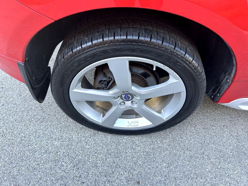 Volvo XC60  2013 Volvo XC60  2013