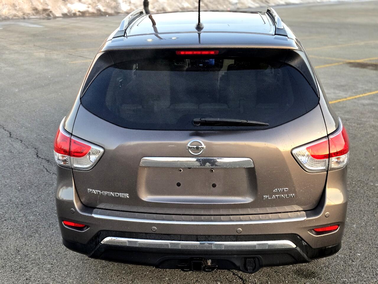 Nissan Pathfinder  2014