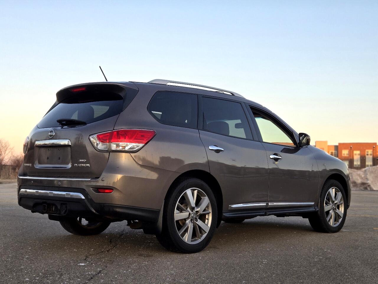 Nissan Pathfinder  2014