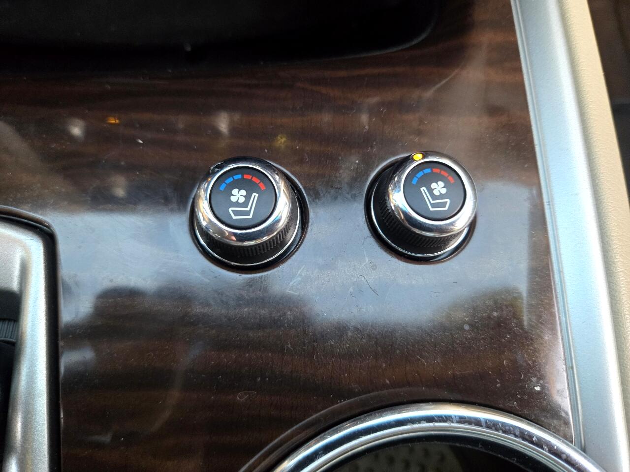 Nissan Pathfinder  2014