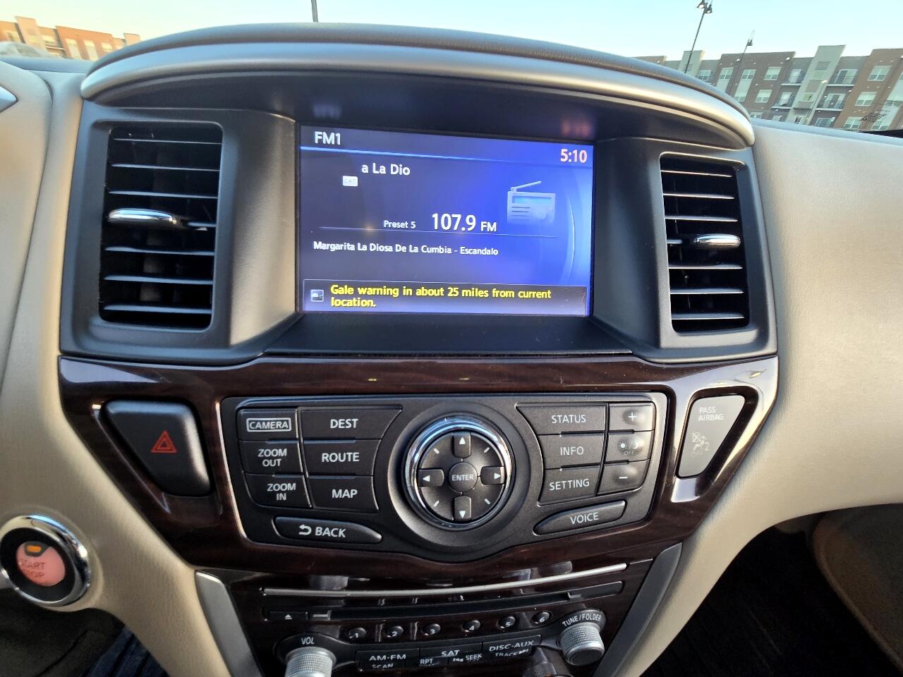 Nissan Pathfinder  2014