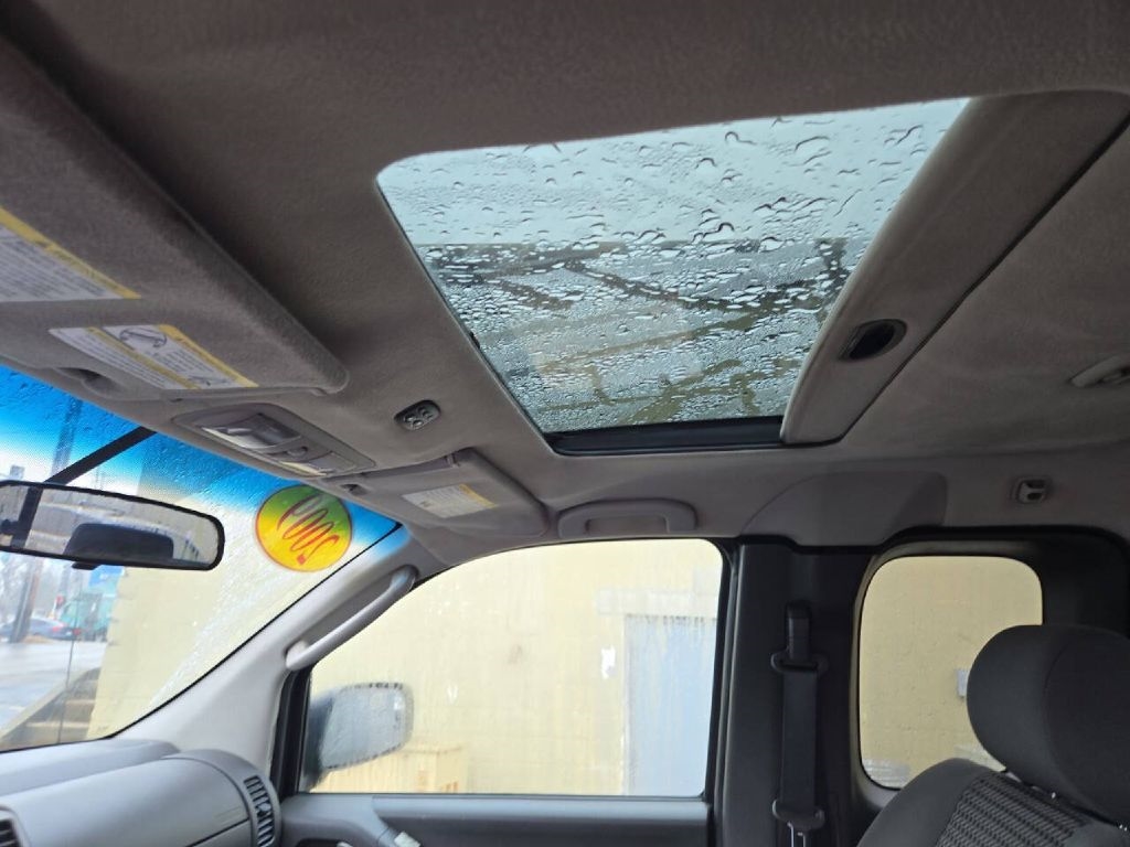 Nissan Frontier  2009