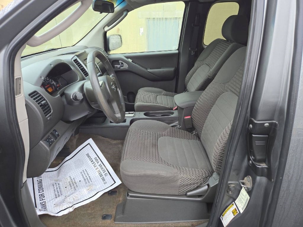 Nissan Frontier  2009