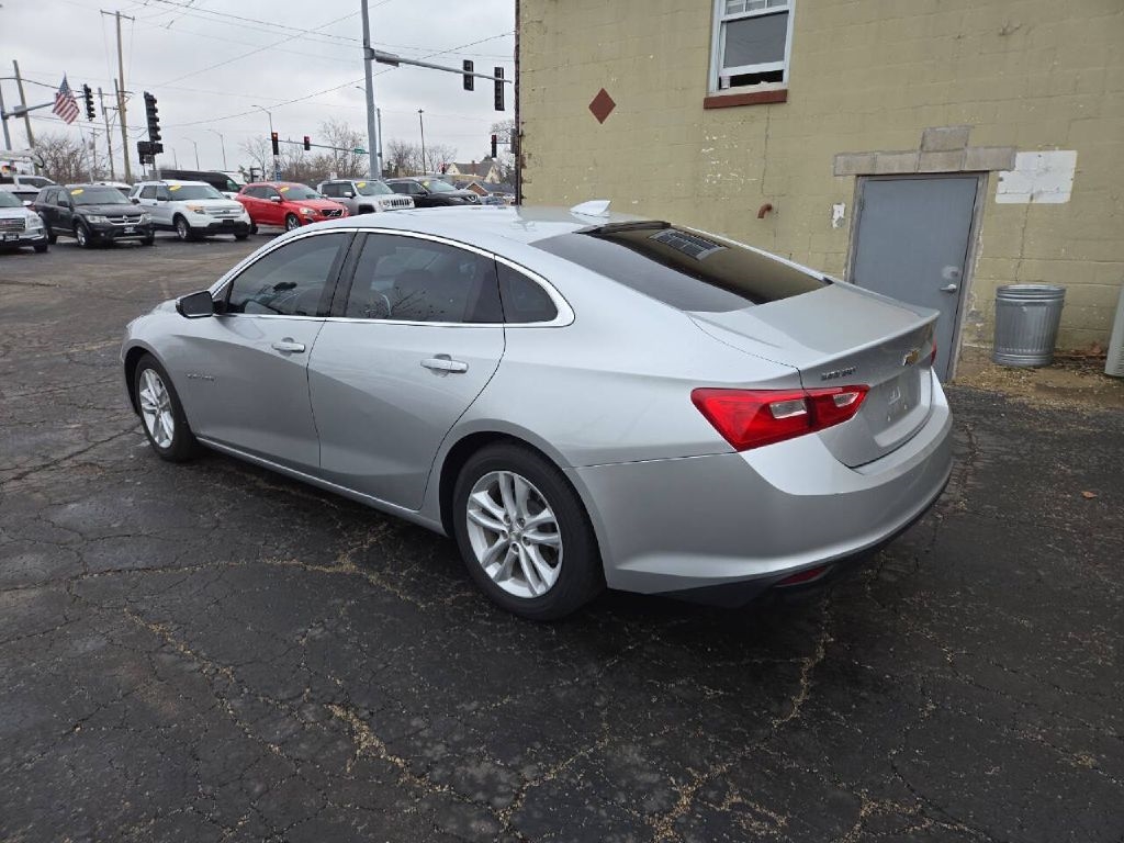 Chevrolet Malibu  2017