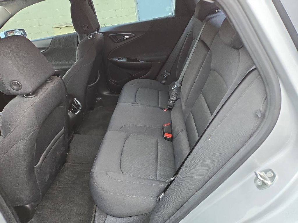 Chevrolet Malibu  2017