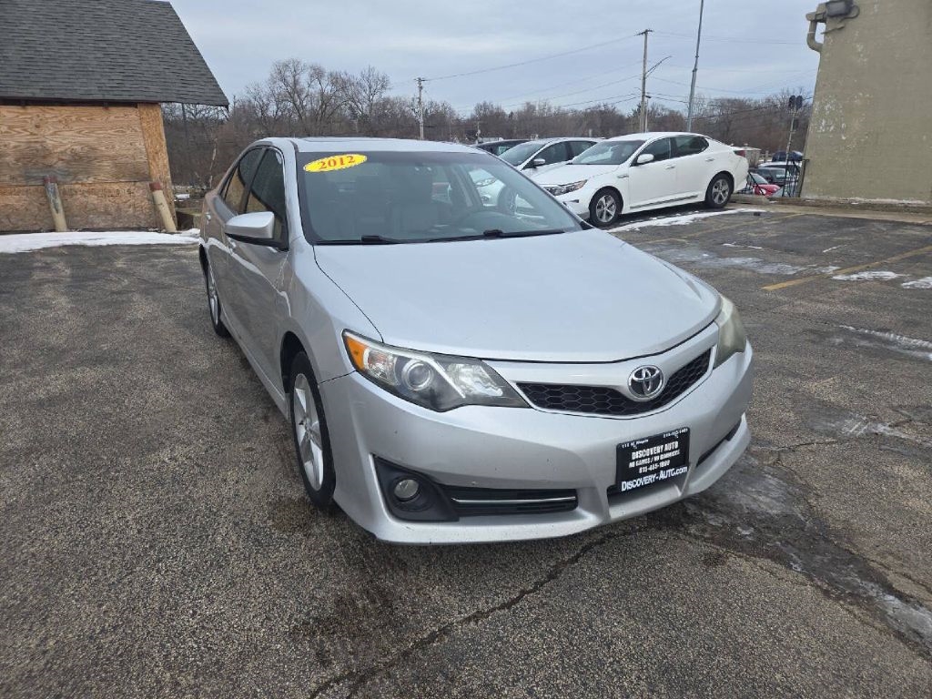 Toyota Camry  2012
