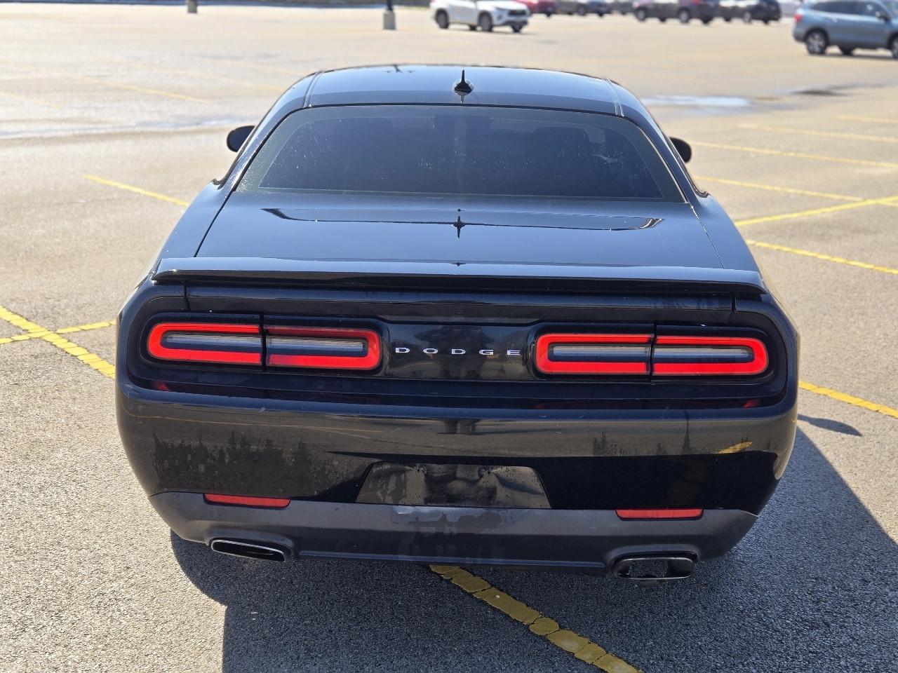 Dodge Challenger  2015