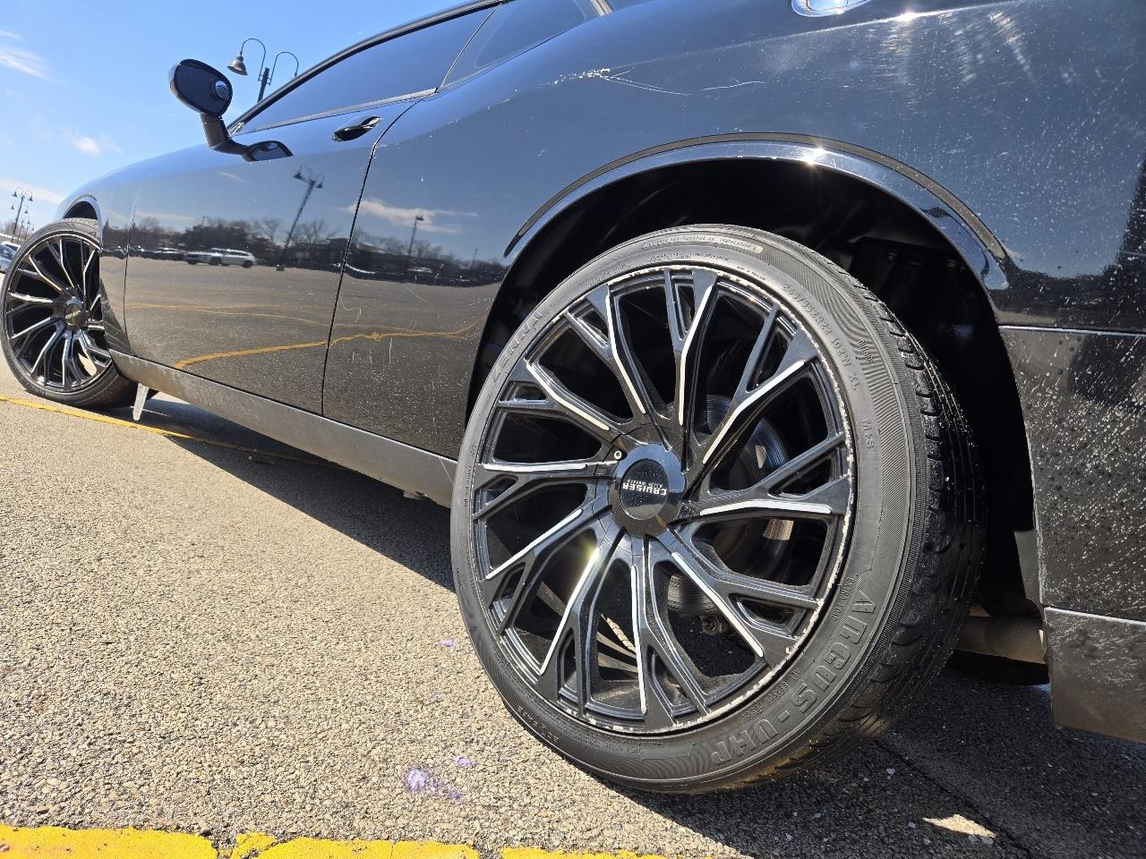 Dodge Challenger  2015