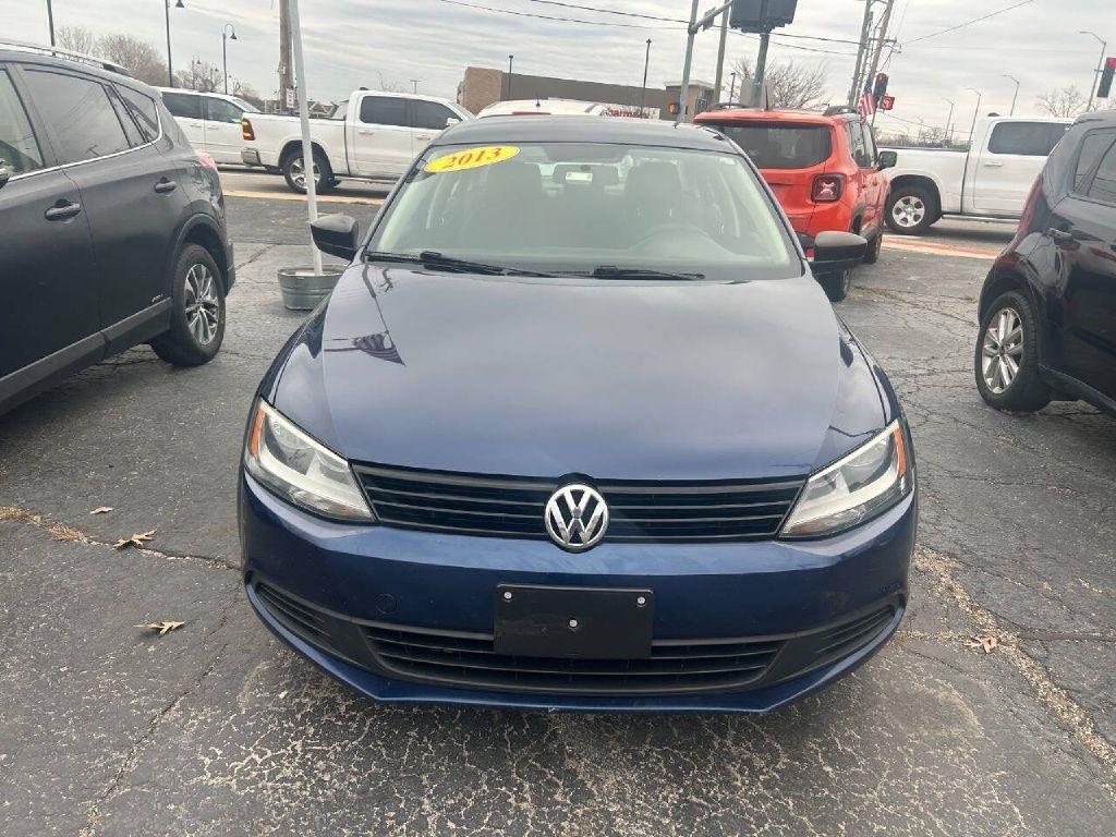 Volkswagen Jetta  2013