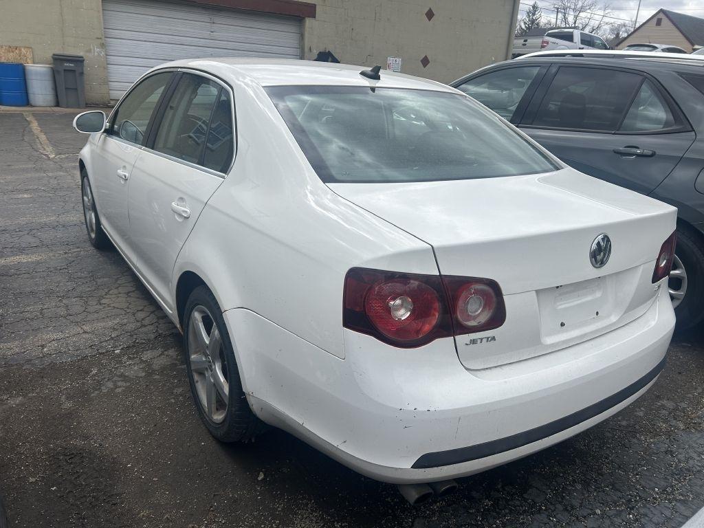 Volkswagen Jetta  2009