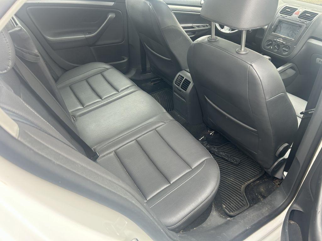 Volkswagen Jetta  2009