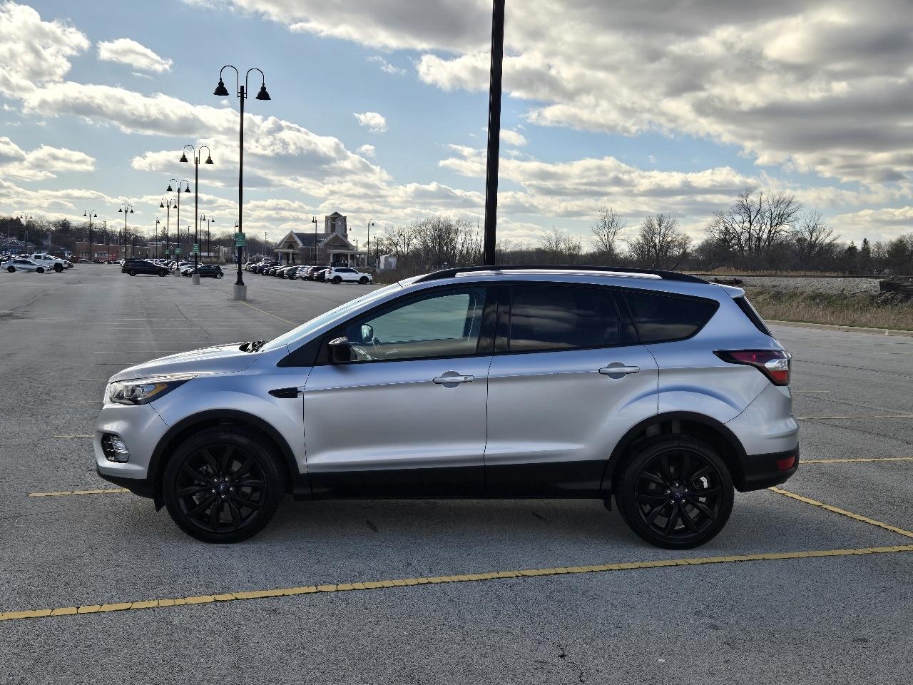 Ford Escape  2017