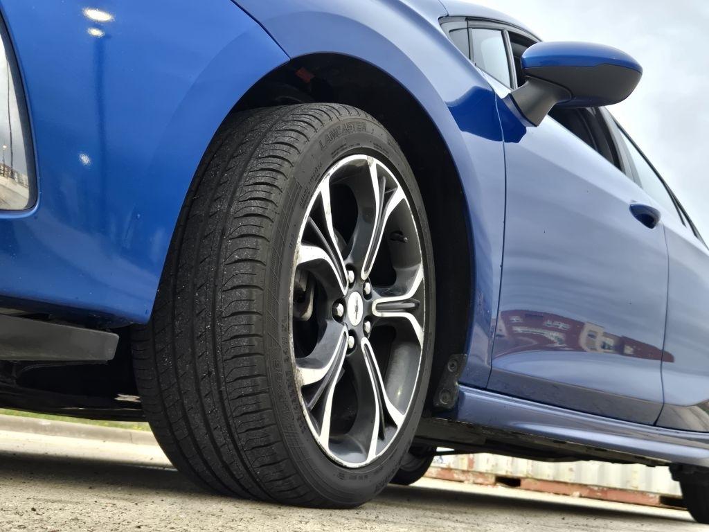 Chevrolet Cruze  2019
