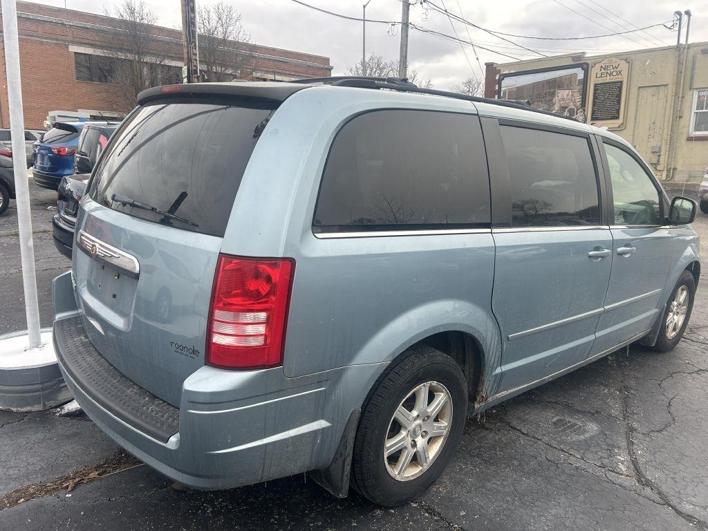 Chrysler Town & Country  2008