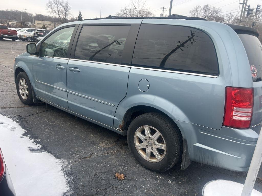 Chrysler Town & Country  2008