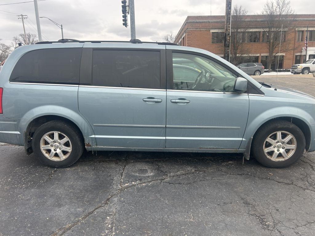 Chrysler Town & Country  2008