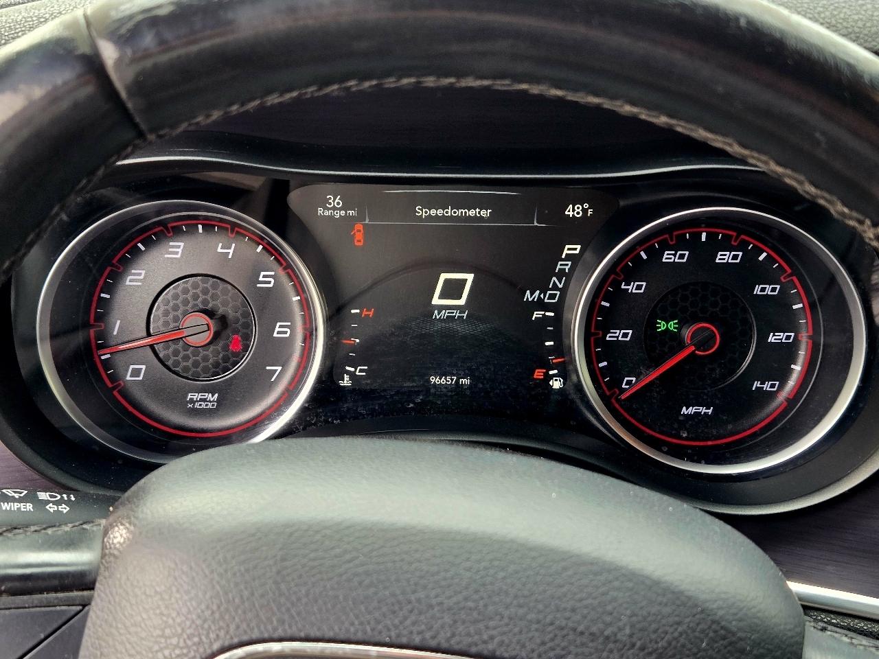 Dodge Charger SE 2017