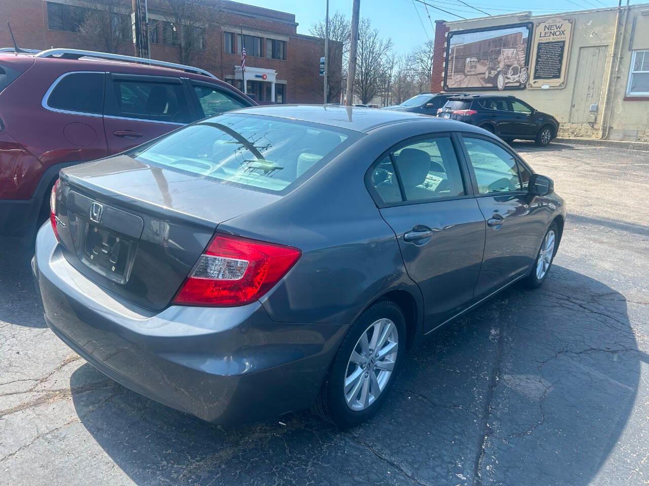 Honda Civic EX-L Sedan 5-Speed AT 2012