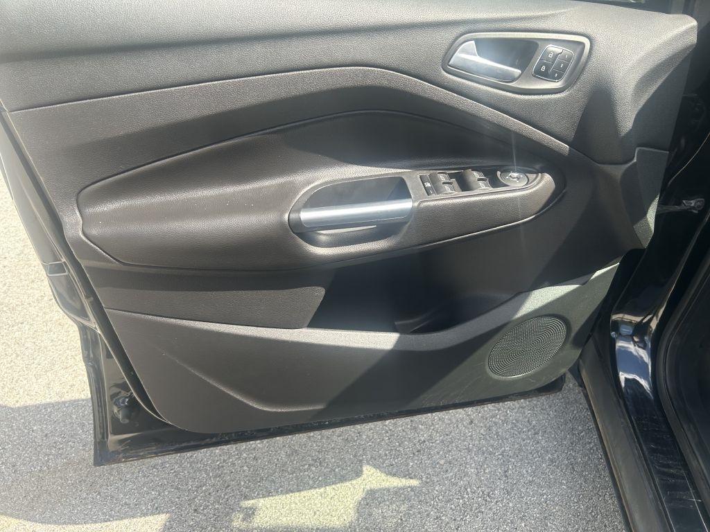 Ford Escape  2014