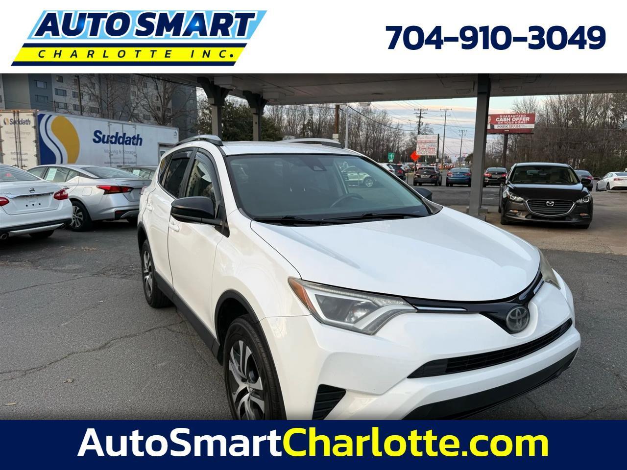 2018 Toyota RAV4 LE Sport Utility 4D