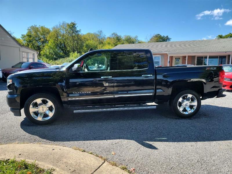 Chevrolet Silverado 1500 LTZ Crew Cab 4WD 2017