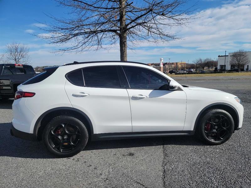 Alfa Romeo Stelvio Sprint AWD 2022