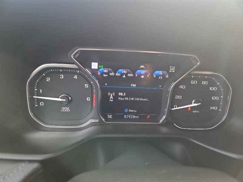 GMC Yukon XL Denali 4WD 2021