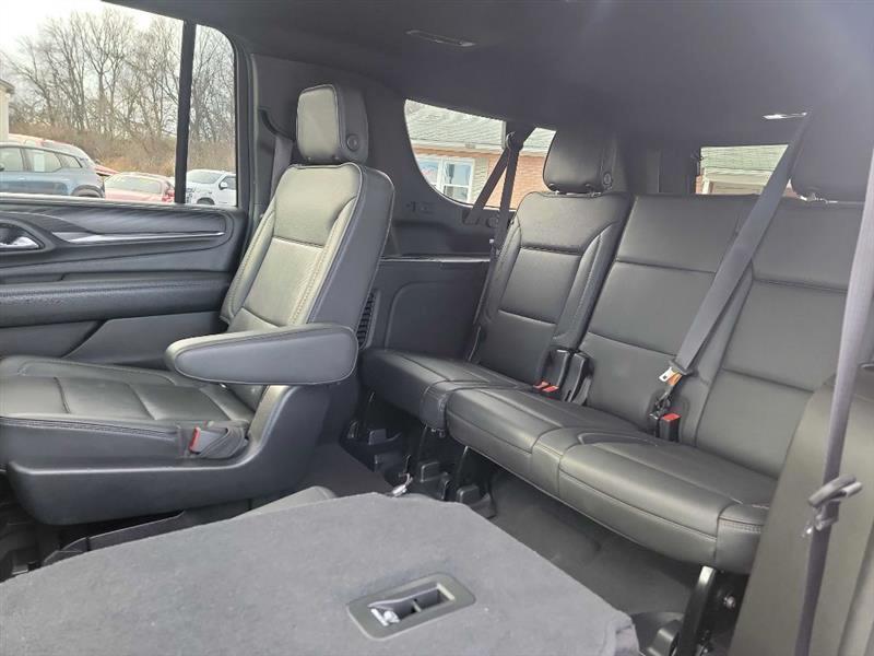 GMC Yukon XL Denali 4WD 2021