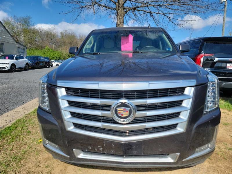 Cadillac Escalade Luxury 4WD 2015