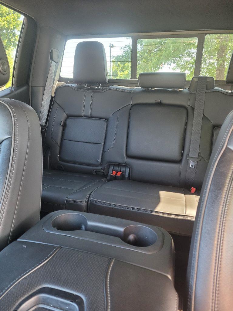 Chevrolet Silverado 1500 High Country Crew Cab 4WD 2019