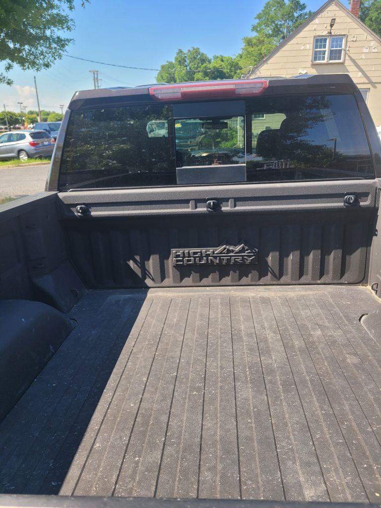 Chevrolet Silverado 1500 High Country Crew Cab 4WD 2019