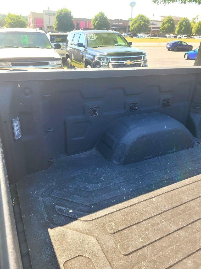 Chevrolet Silverado 1500 High Country Crew Cab 4WD 2019