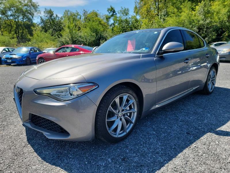 Alfa Romeo Giulia Base AWD 2017