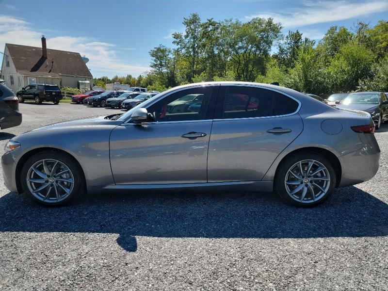 Alfa Romeo Giulia Base AWD 2017