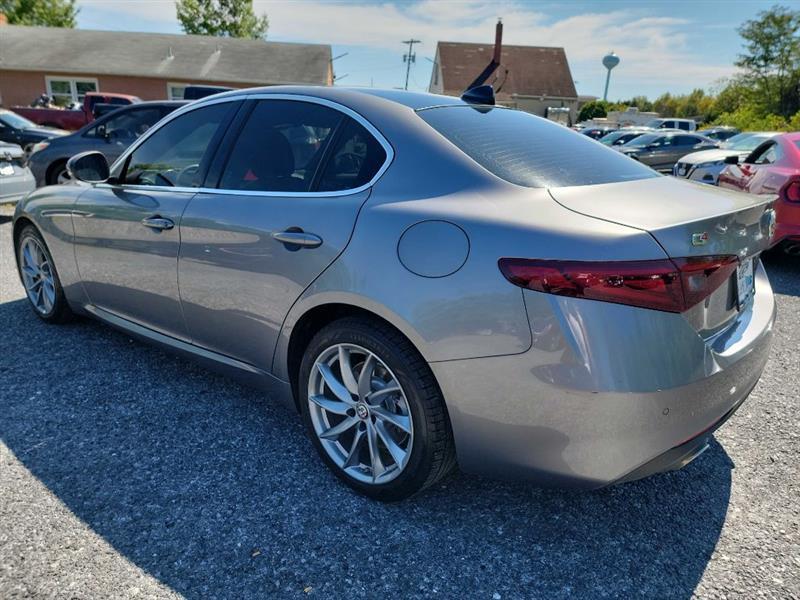Alfa Romeo Giulia Base AWD 2017