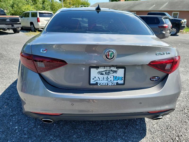Alfa Romeo Giulia Base AWD 2017