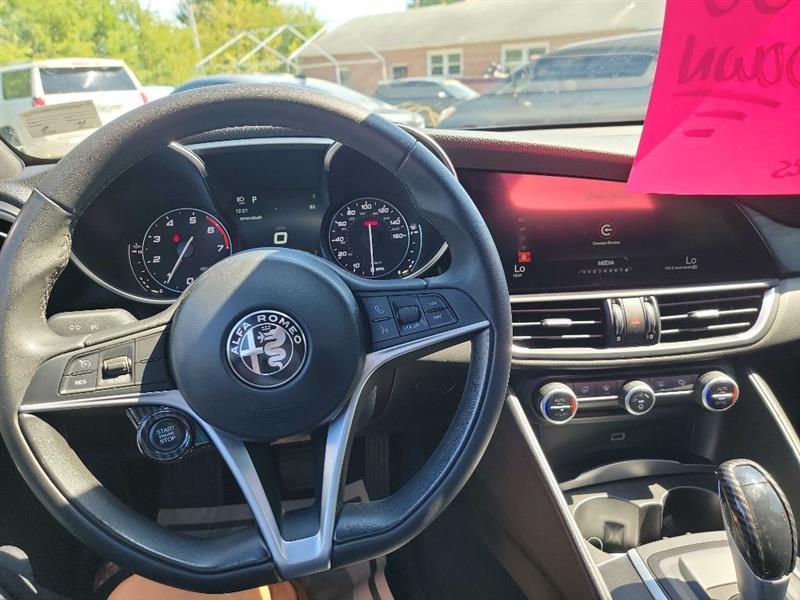 Alfa Romeo Giulia Base AWD 2017