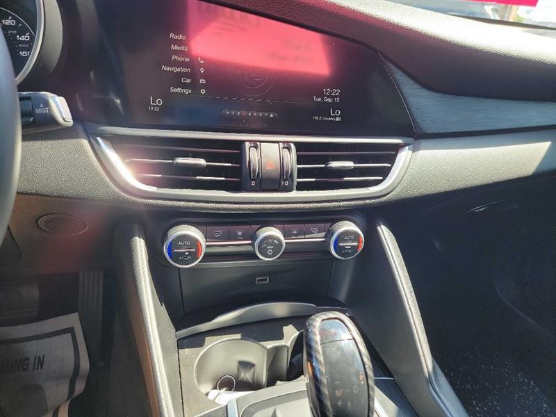 Alfa Romeo Giulia Base AWD 2017