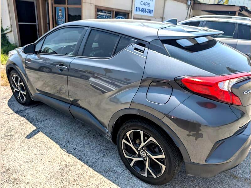 Toyota C-HR XLE 2018