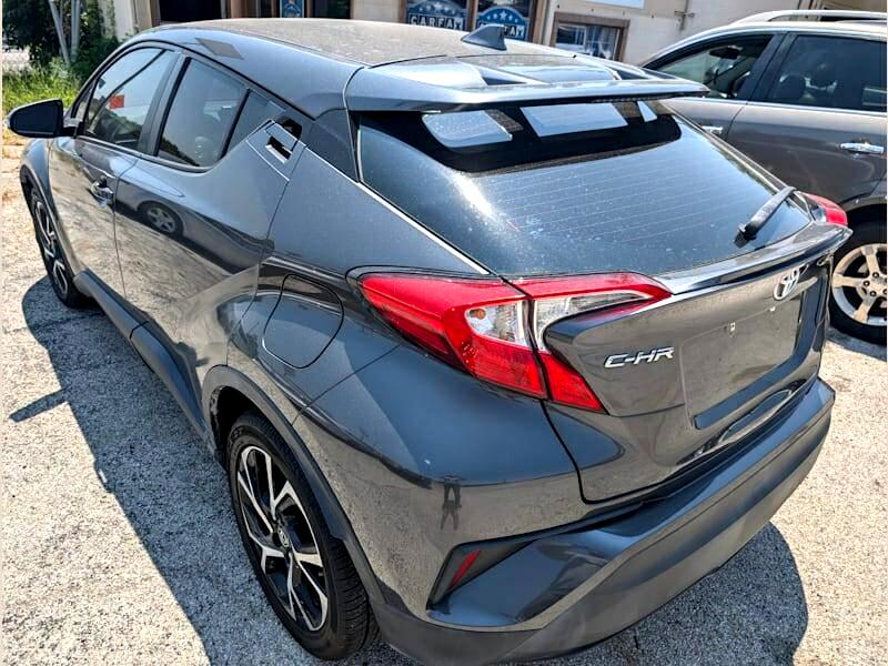 Toyota C-HR XLE 2018