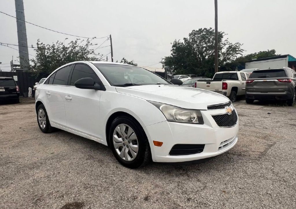 2012 Chevrolet Cruze 2LS