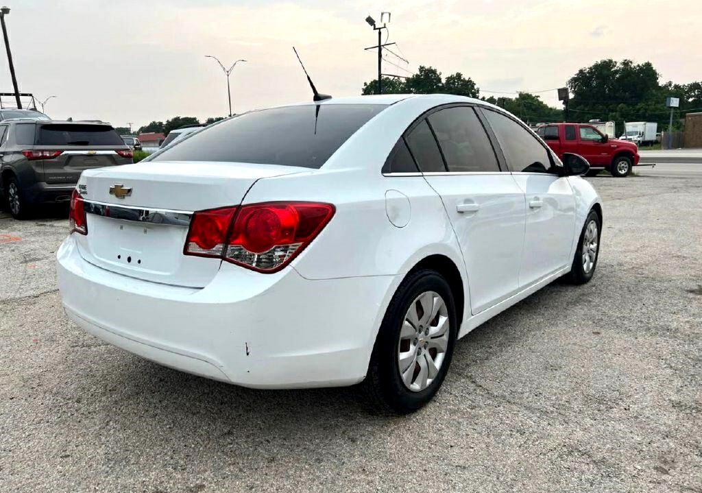 Chevrolet Cruze 2LS 2012
