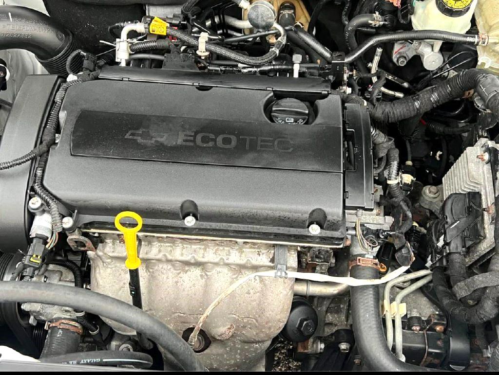 Chevrolet Cruze 2LS 2012