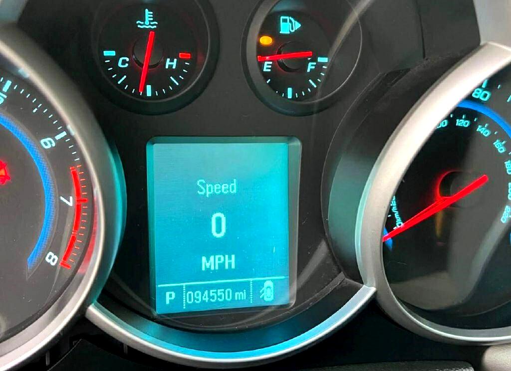 Chevrolet Cruze 2LS 2012