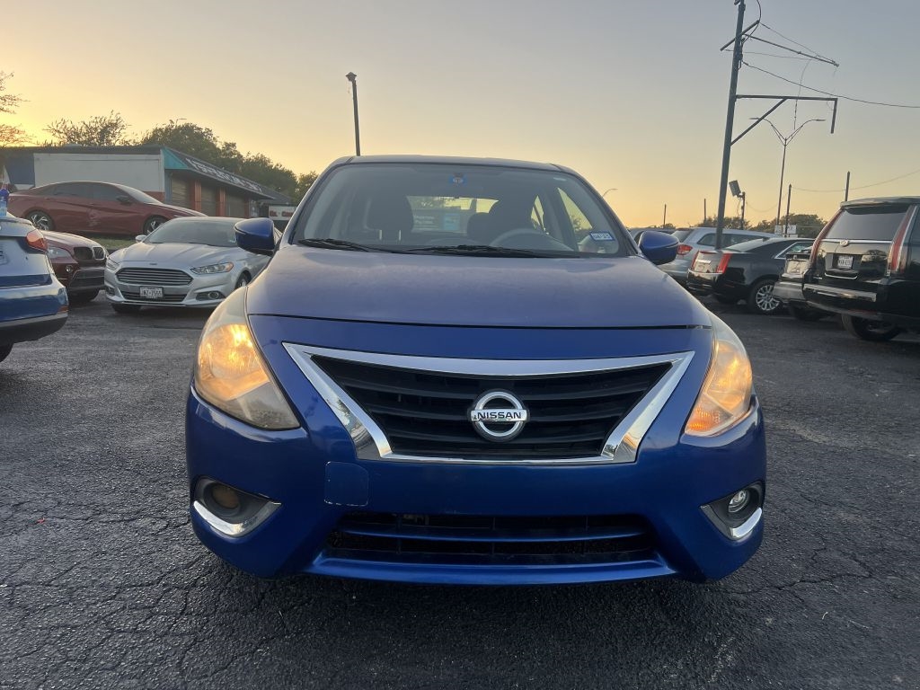 2015 Nissan Versa 1.6 S 5M