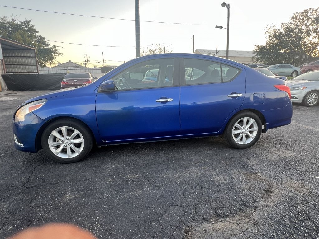 Nissan Versa 1.6 S 5M 2015 Nissan Versa 1.6 S 5M 2015